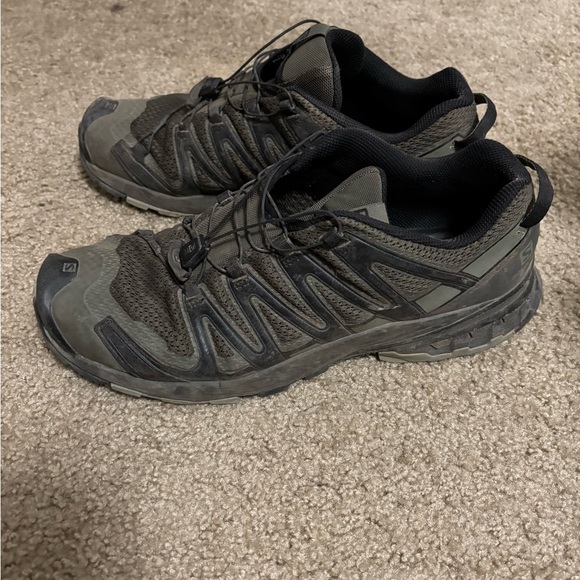 Green saloman trail running shoes men’s size 12 - Picture 2 of 4